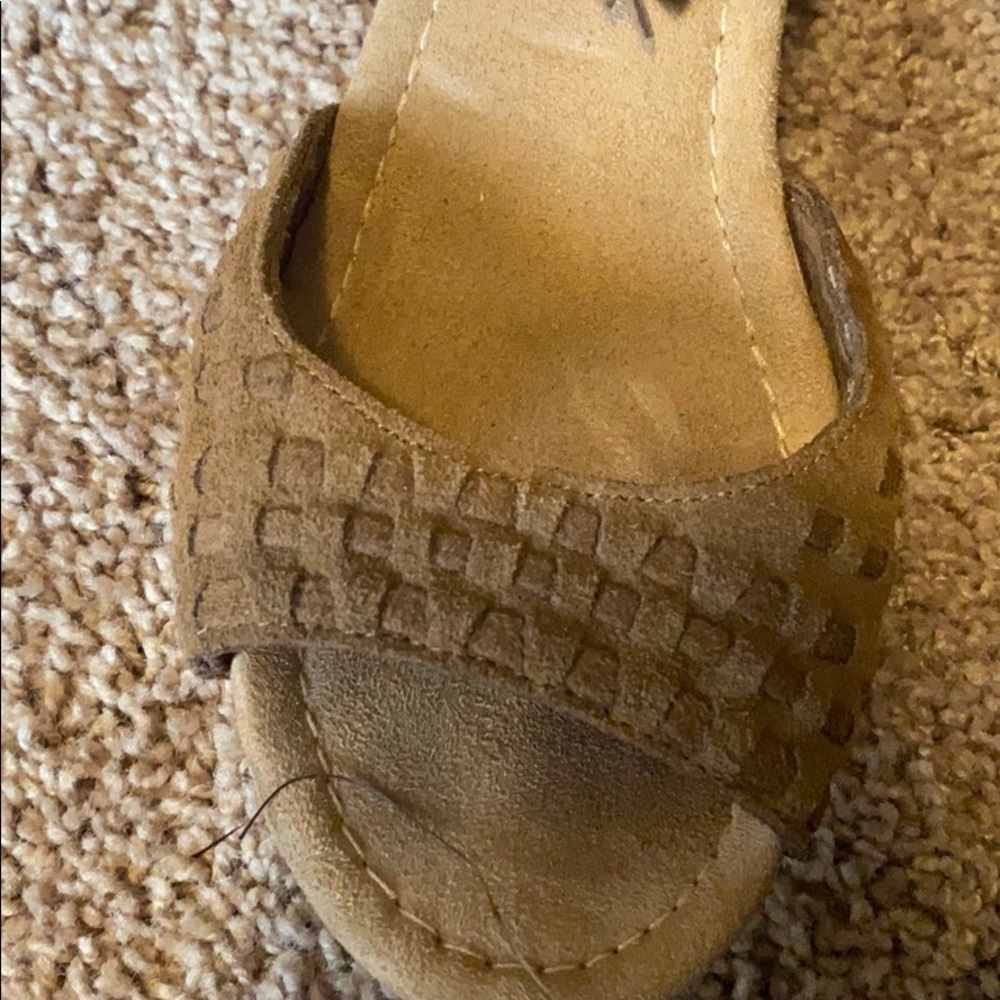 Wedges - Picture 3 of 4